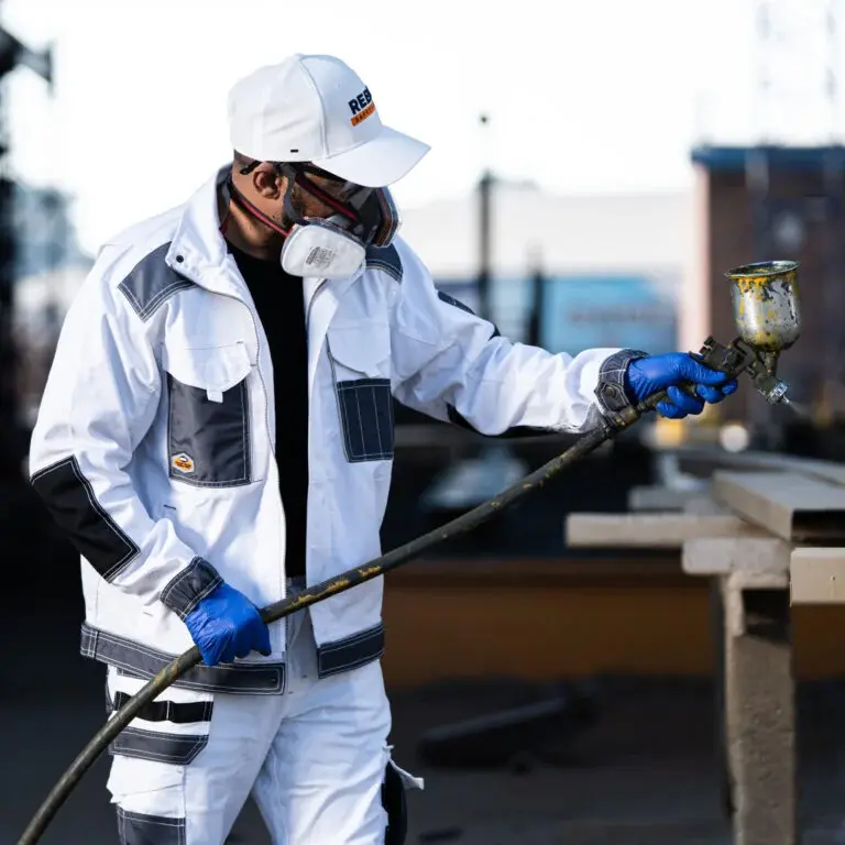 RSG_Tech_Gear_Arctic_White_Jacket_Styled_01-768x768.webp